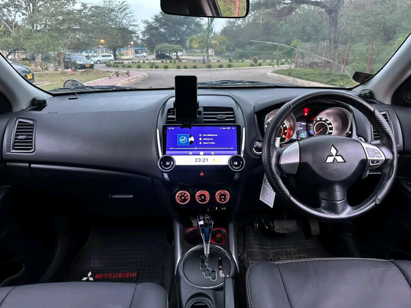 Mitsubishi RVR SUV 2010 Brown 1790 CC thumbnail 9