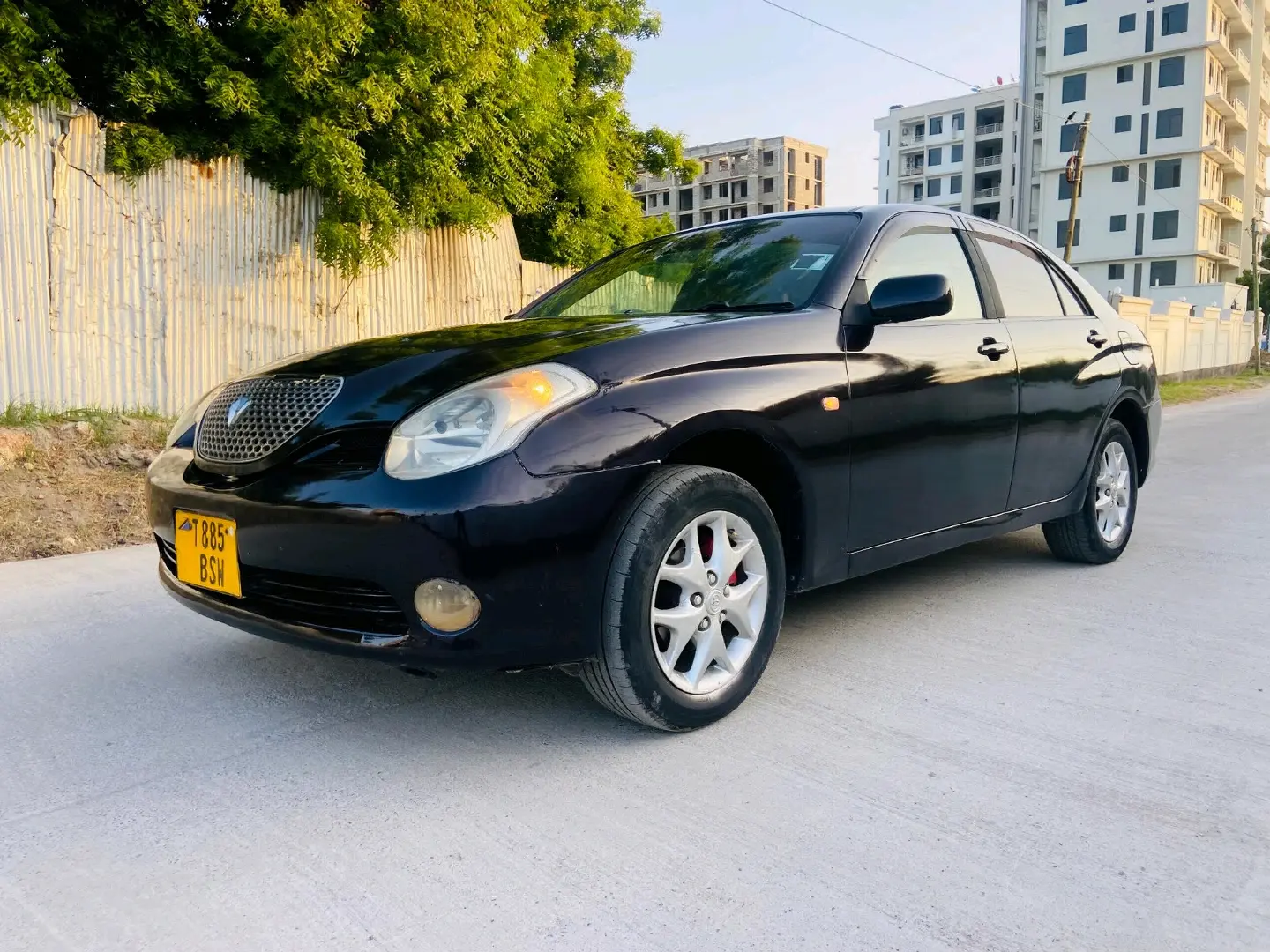 Toyota Verossa Sedan 2002 Model thumbnail 3