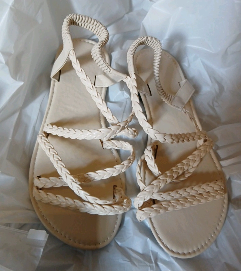 Ladies' Flat Sandals Size 37