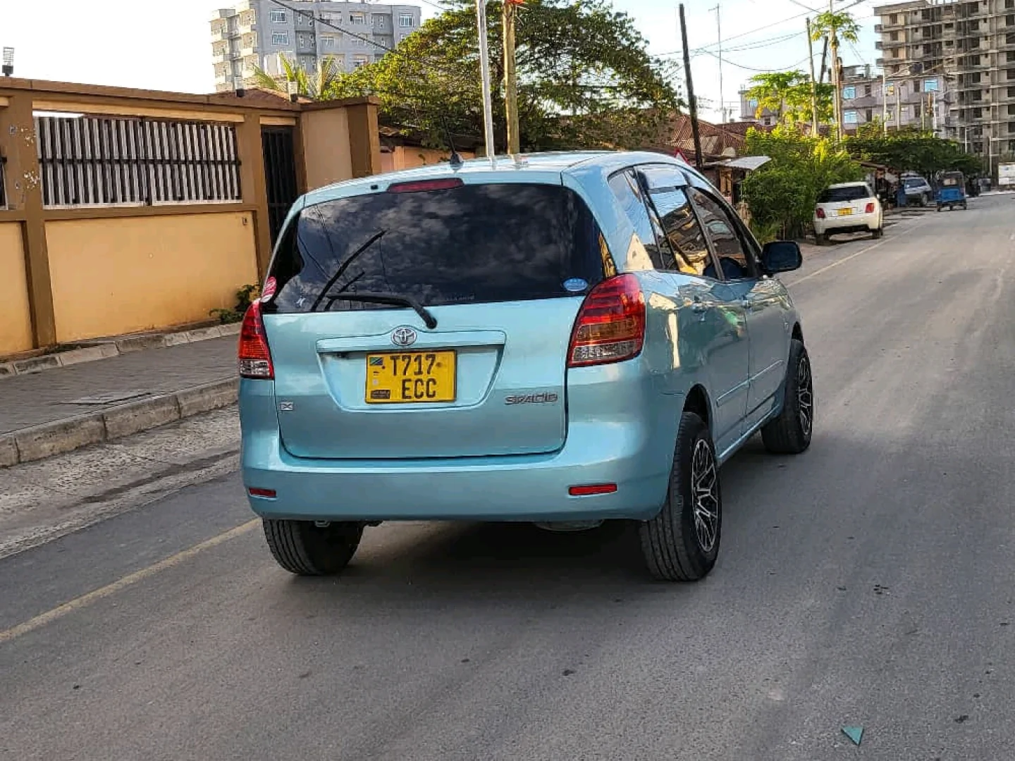 Toyota Spacio ECC Dark Blue thumbnail 2