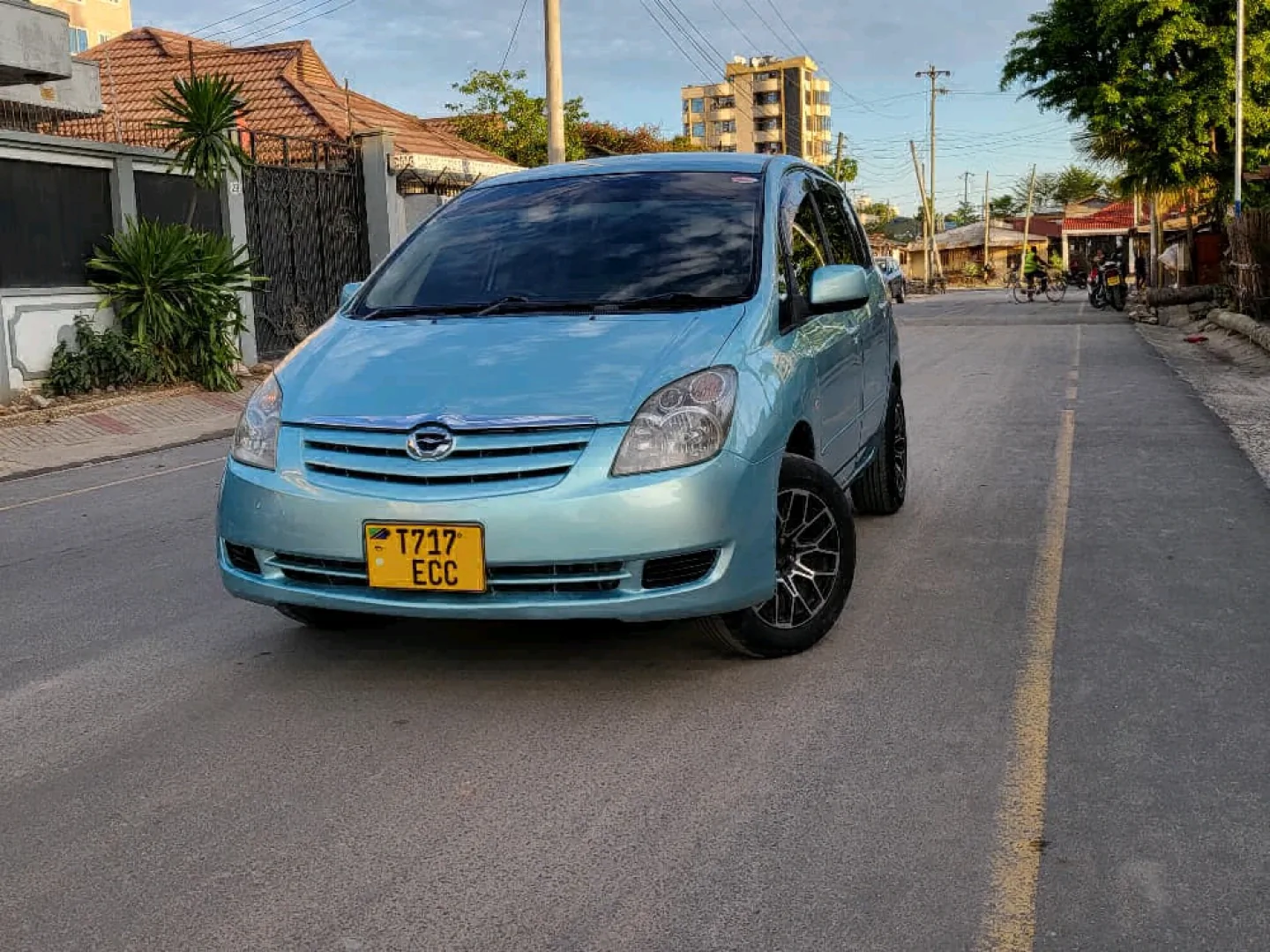 Toyota Spacio ECC Dark Blue thumbnail 3