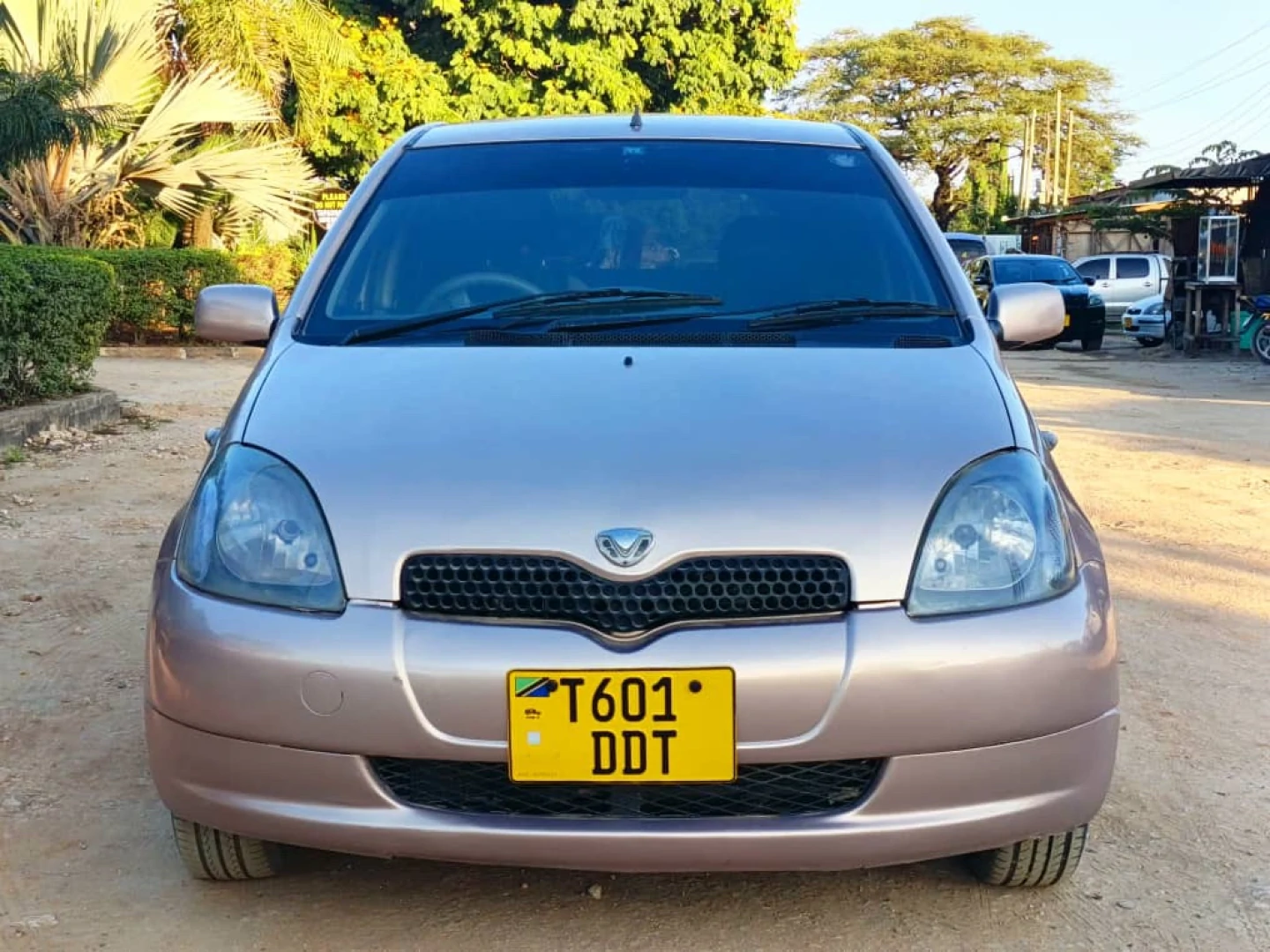 Toyota Vitz Old DDT 990cc Full AC