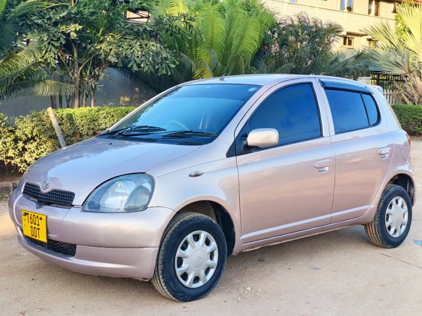Toyota Vitz Old DDT 990cc Full AC thumbnail 9