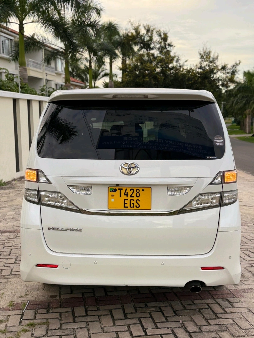 Used Toyota Vellfire Van 2011-2012 Low Mileage thumbnail 5