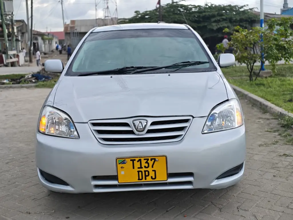 Toyota Allex (DPJ)