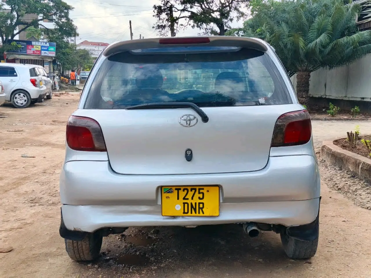 Toyota Vitz DNR thumbnail 8