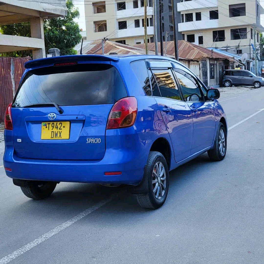 Toyota Spacio 2002 (New Model) 1490cc thumbnail 4