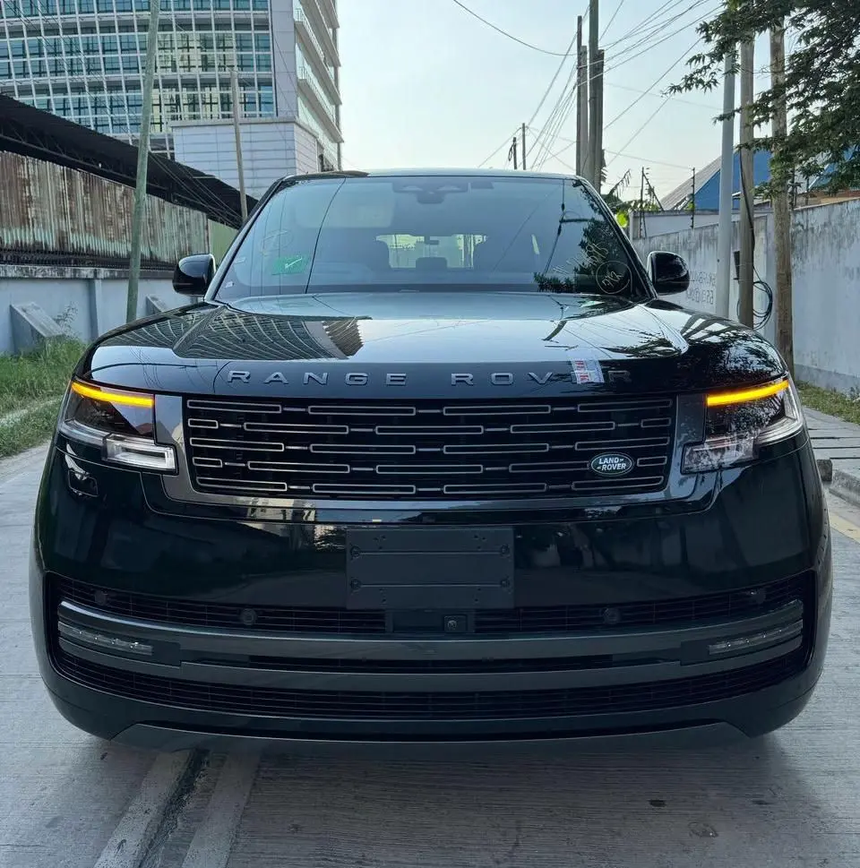 2024 Range Rover SUV (Diesel)