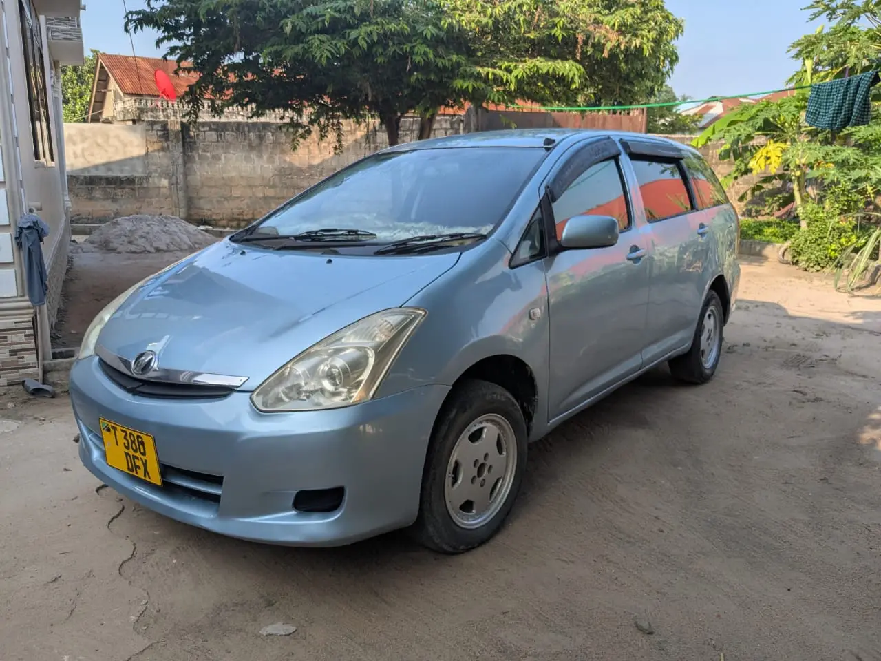 Toyota Wish 2003 (DFX) thumbnail 3