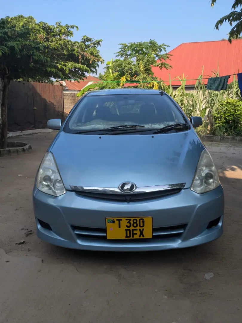 Toyota Wish 2003 (DFX) thumbnail 5
