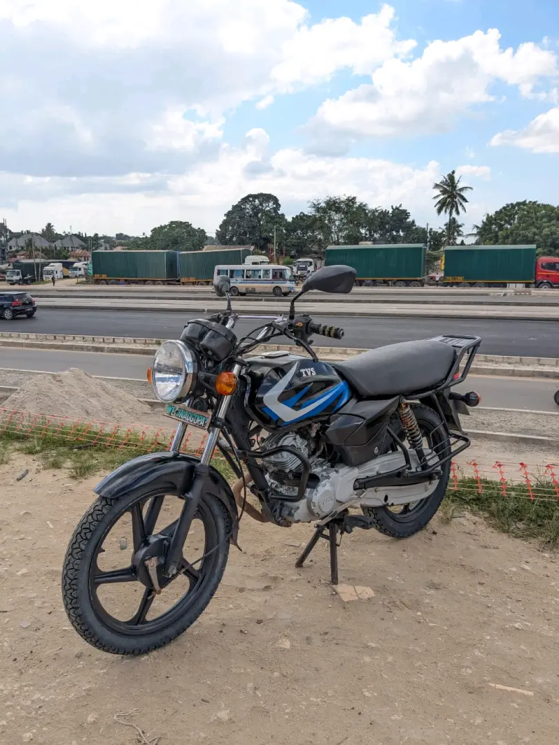 TVS Star HLX 125 (Gear 4) thumbnail 4