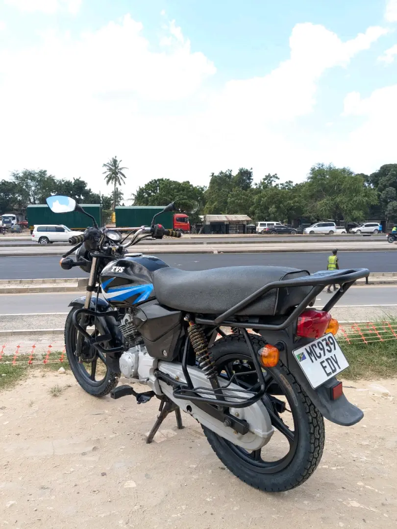TVS Star HLX 125 (Gear 4) thumbnail 6
