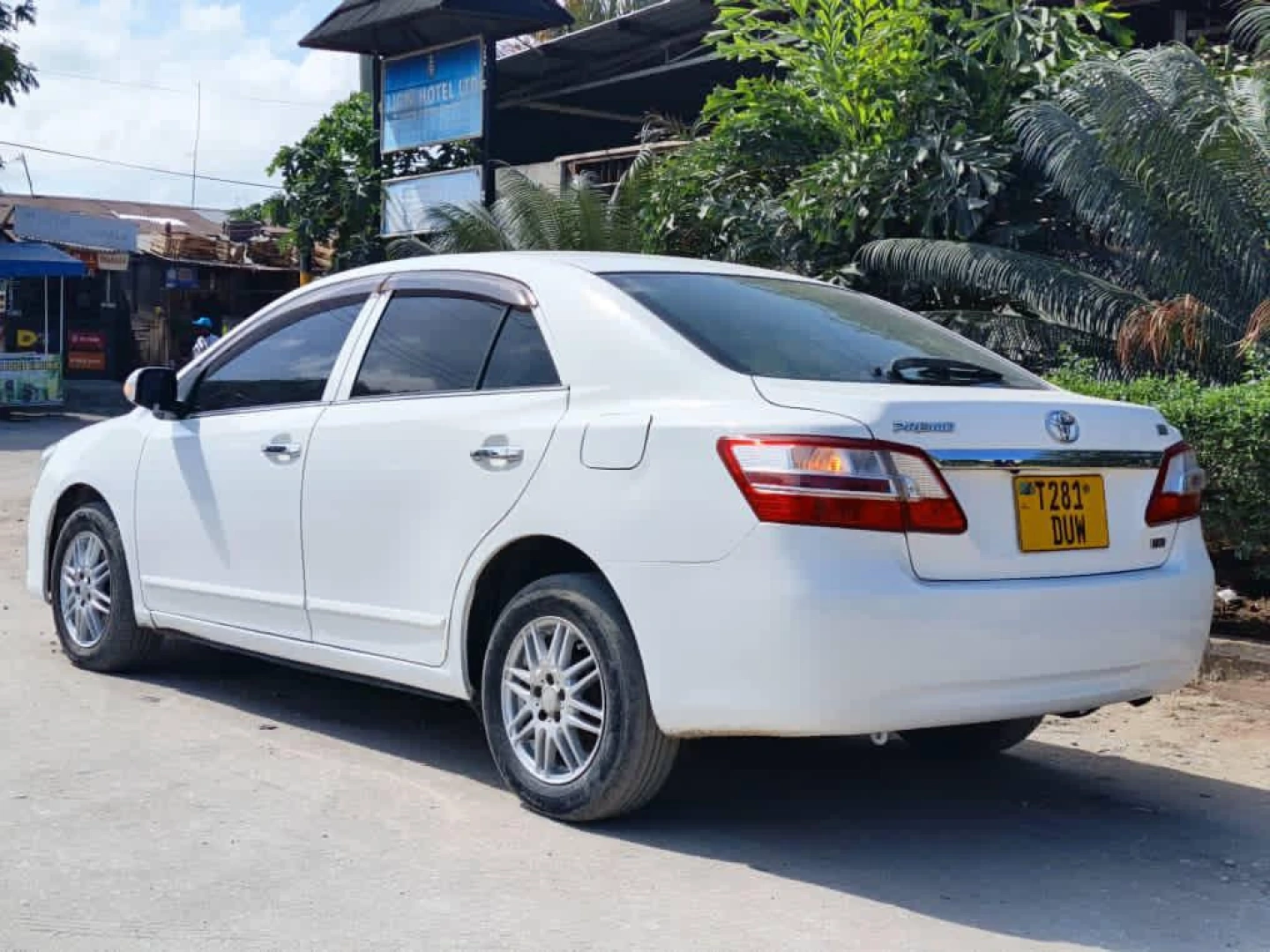 Toyota Premio Sedan 2008 Model (1790 CC)