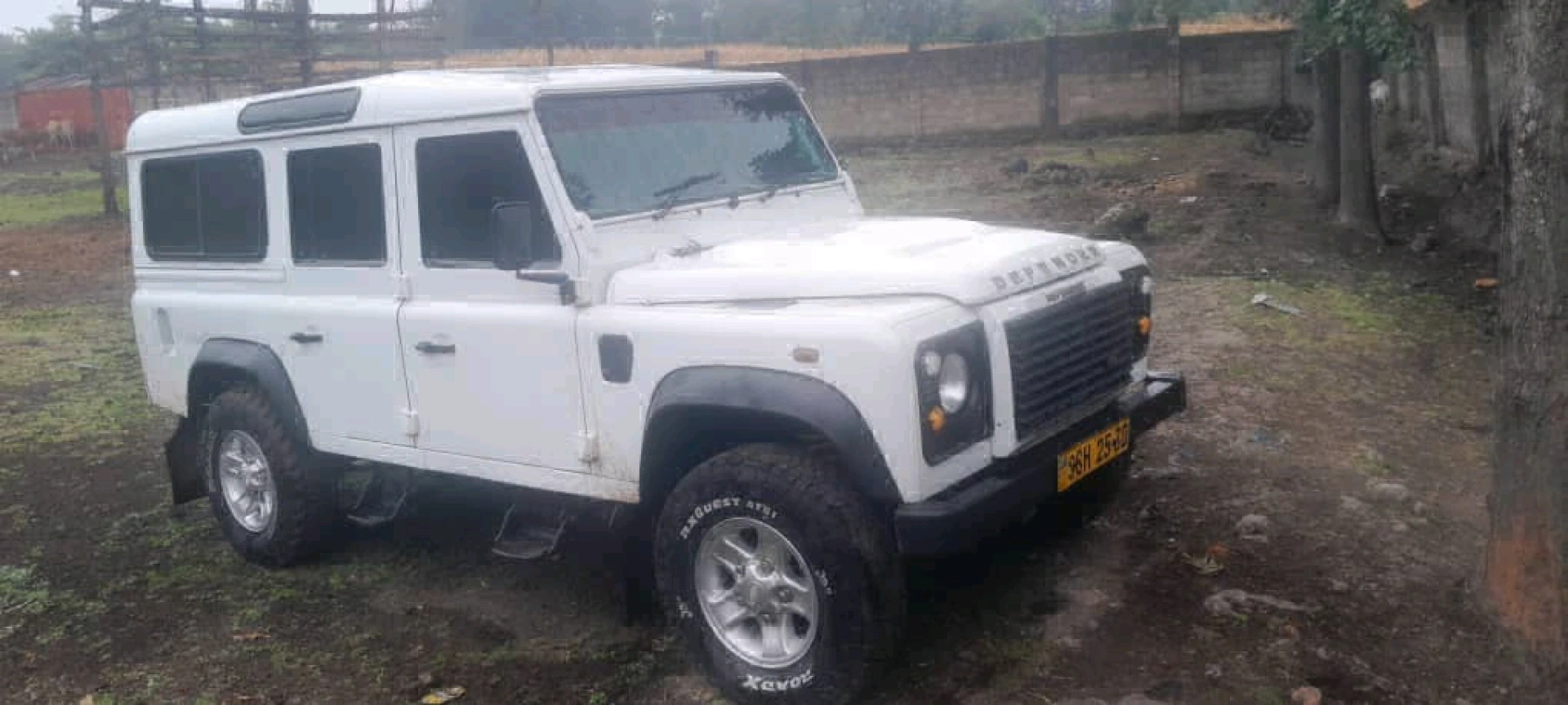 Land Rover Defender 110 Manual Diesel 300TDI