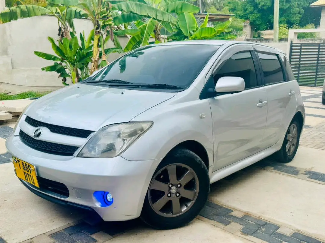 Toyota Ist DTU 2005 Automatic 1490cc thumbnail 2