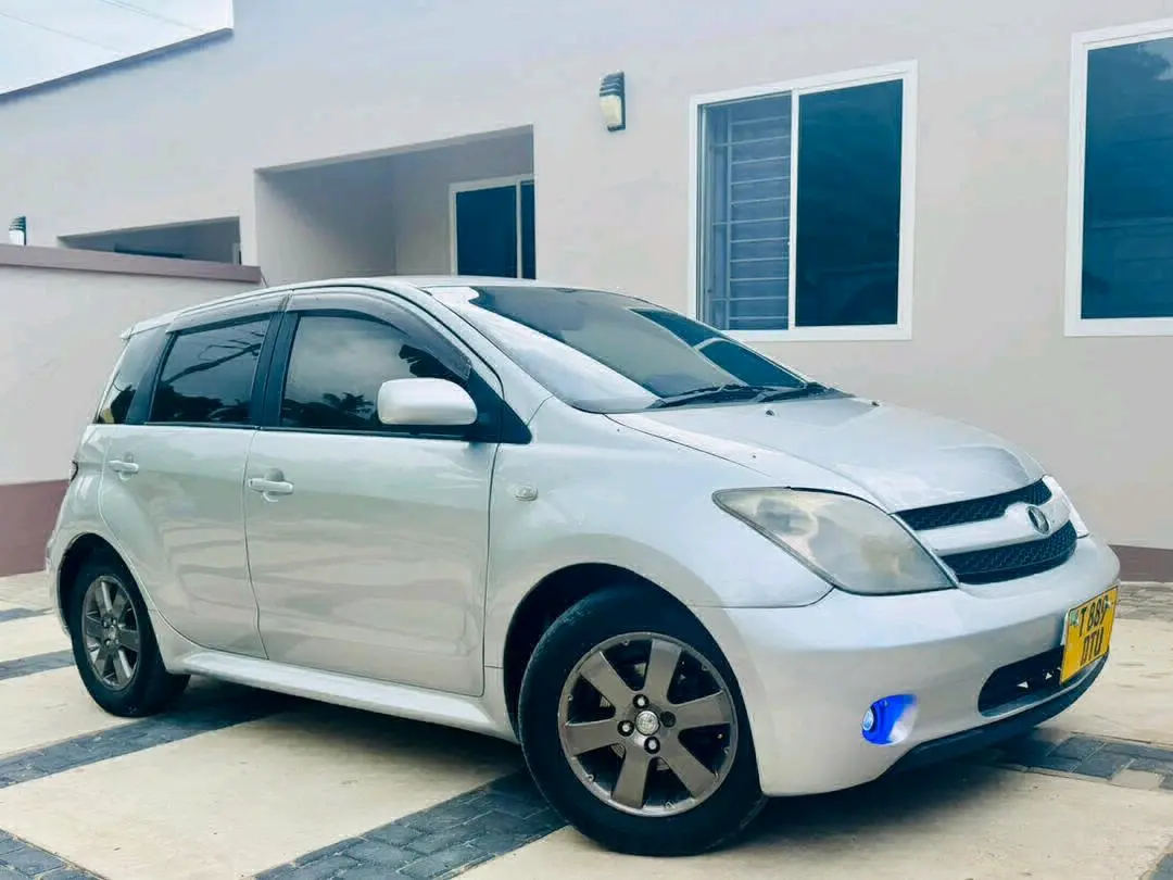 Toyota Ist DTU 2005 Automatic 1490cc thumbnail 4