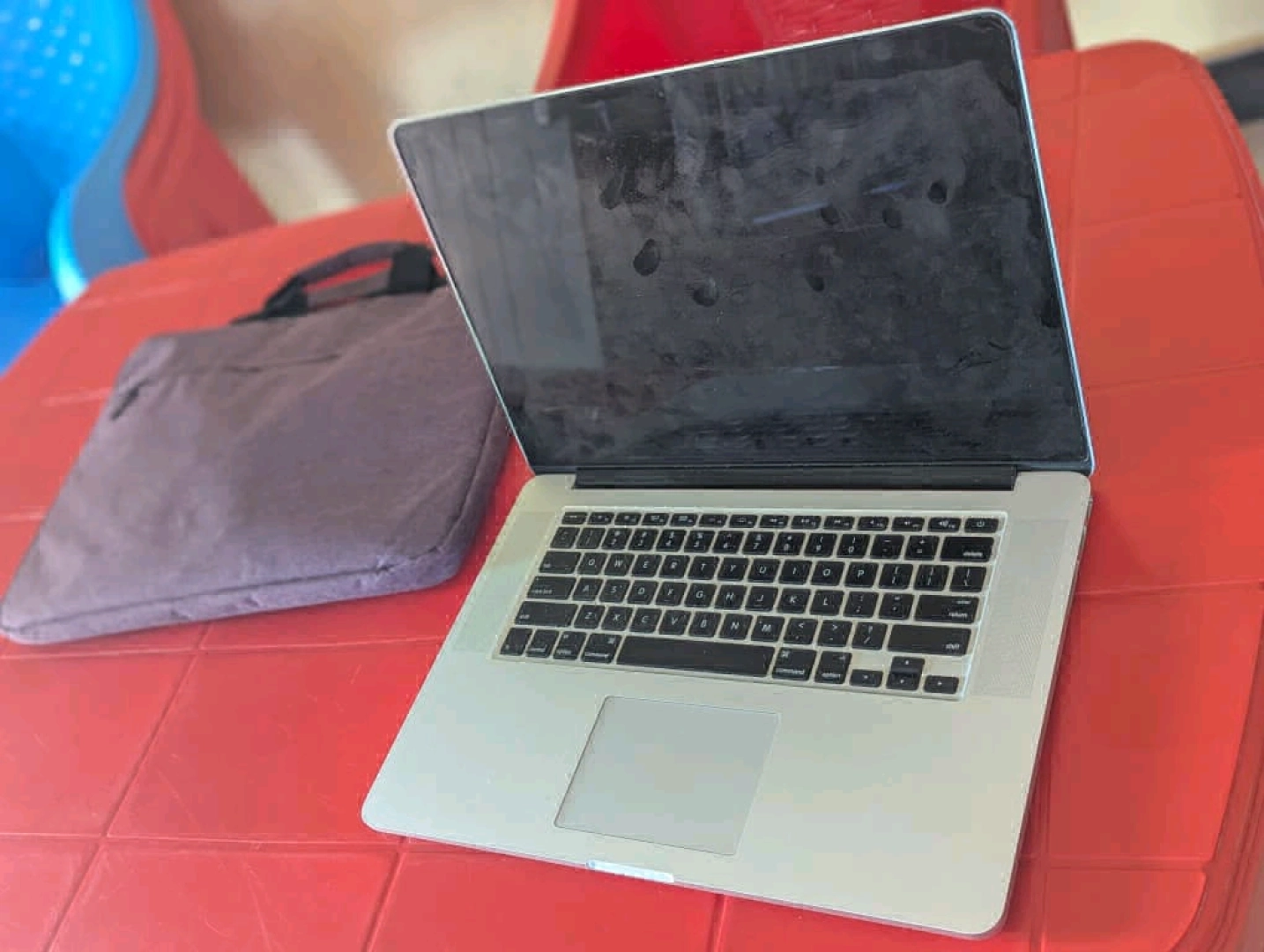 MacBook Pro 2015 for Sale Good Condition thumbnail 6