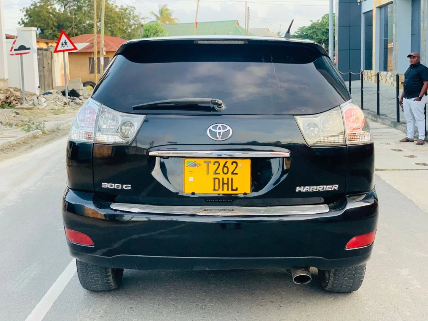 Toyota Harrier 2006 Automatic For Sale thumbnail 2