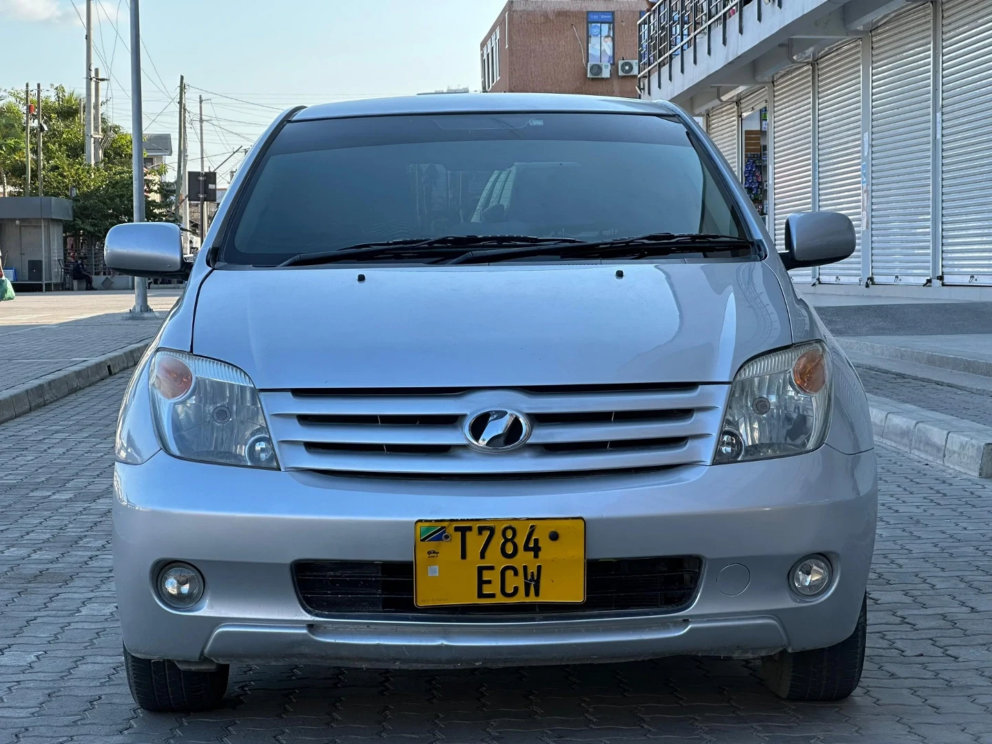 Toyota Ist 2007 Silver thumbnail 9