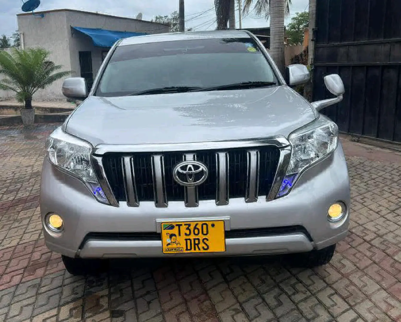 Toyota Land Cruiser Prado 150 (2014) for Sale