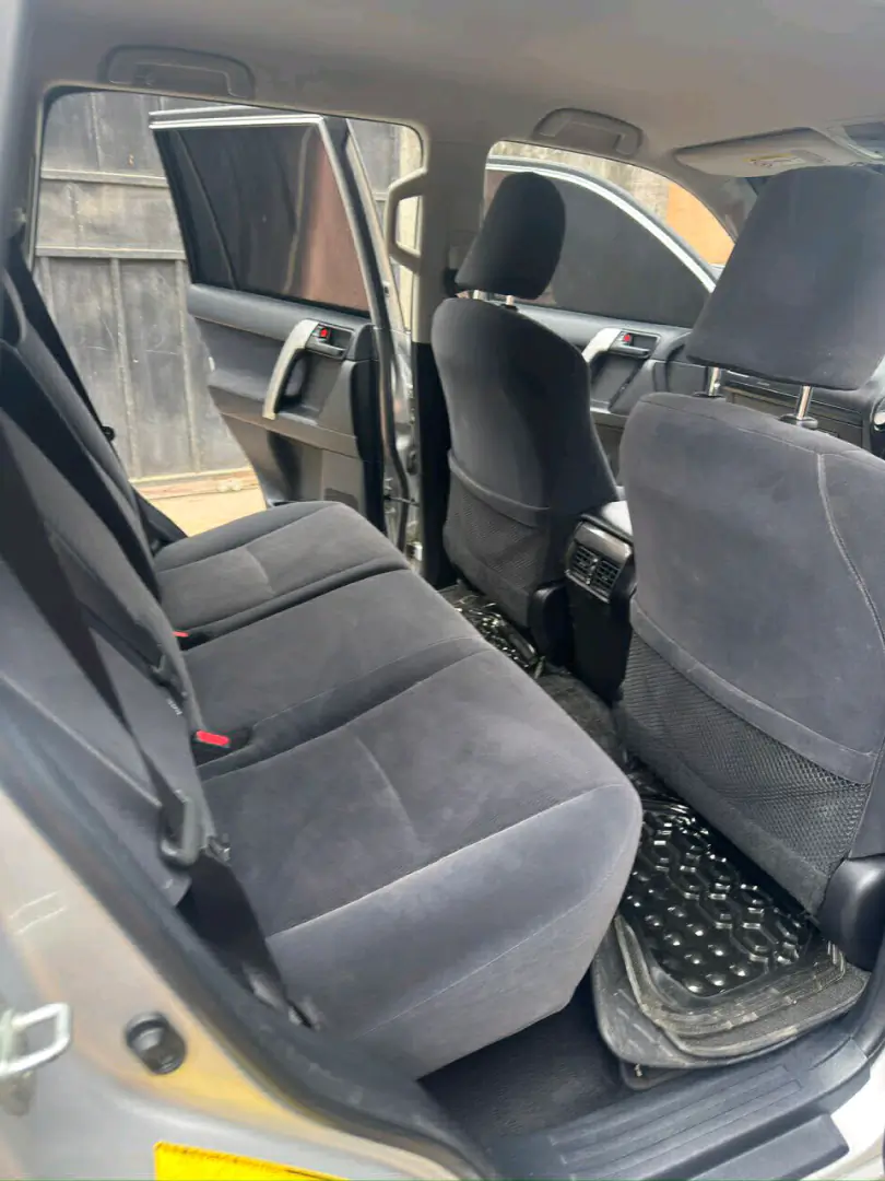 Toyota Land Cruiser Prado 150 (2014) for Sale thumbnail 5