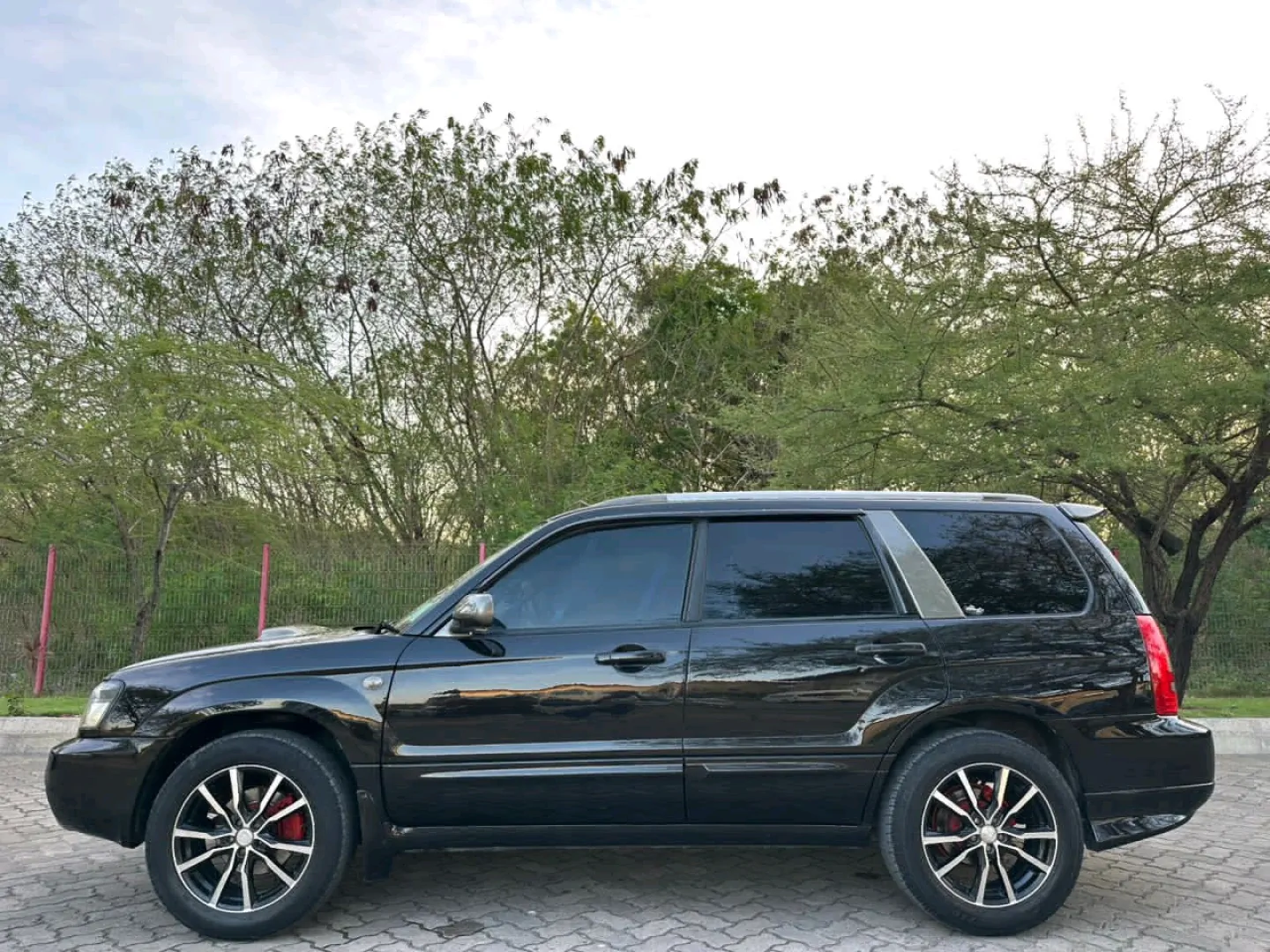 Used Subaru Forester X20 Cross Sport Rider 2005 thumbnail 5