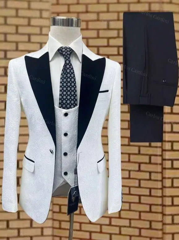 Men's Formal Suits / Suti za Kiume thumbnail 4