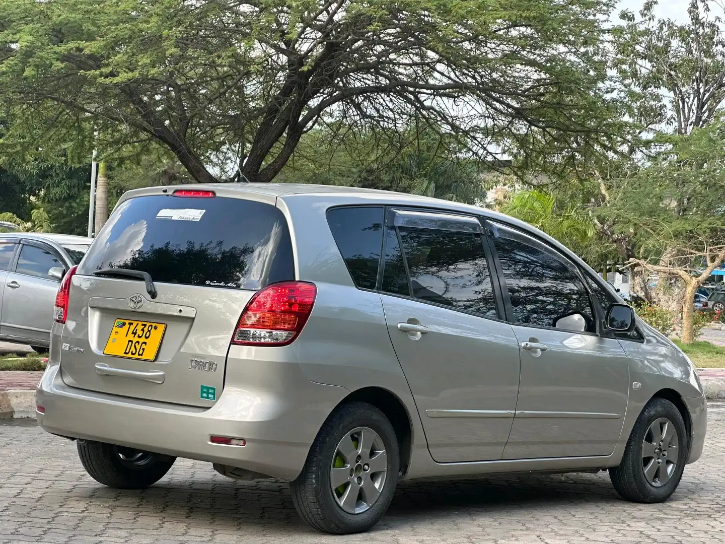 Toyota Spacio 2005 Silver - 1490cc thumbnail 3