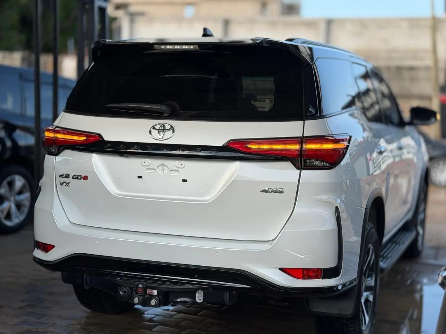 2024/25 Toyota Fortuner 2.8 GD6 4x4 thumbnail 4