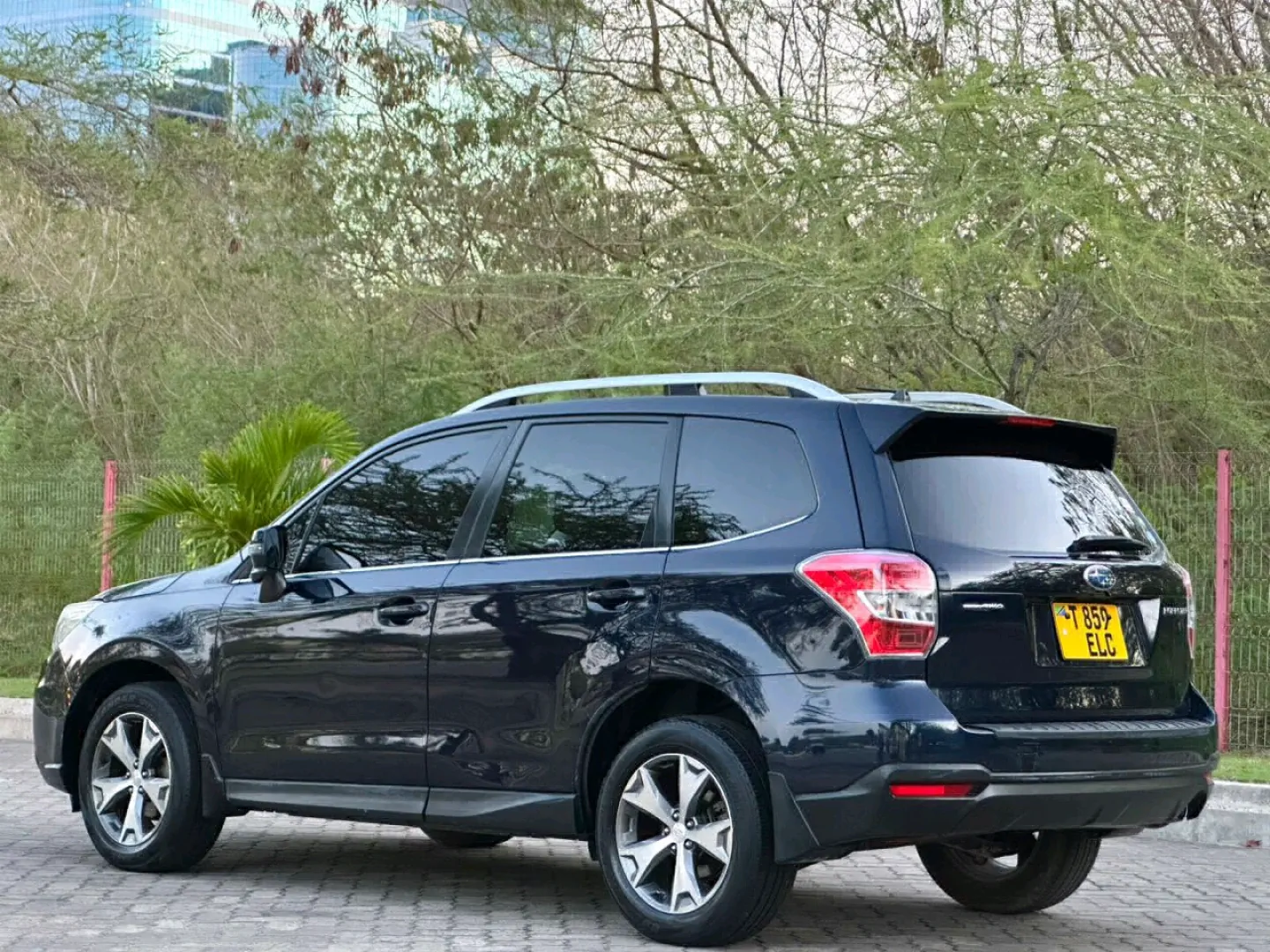 Subaru Forester SJ5 2013 SUV Automatic thumbnail 4