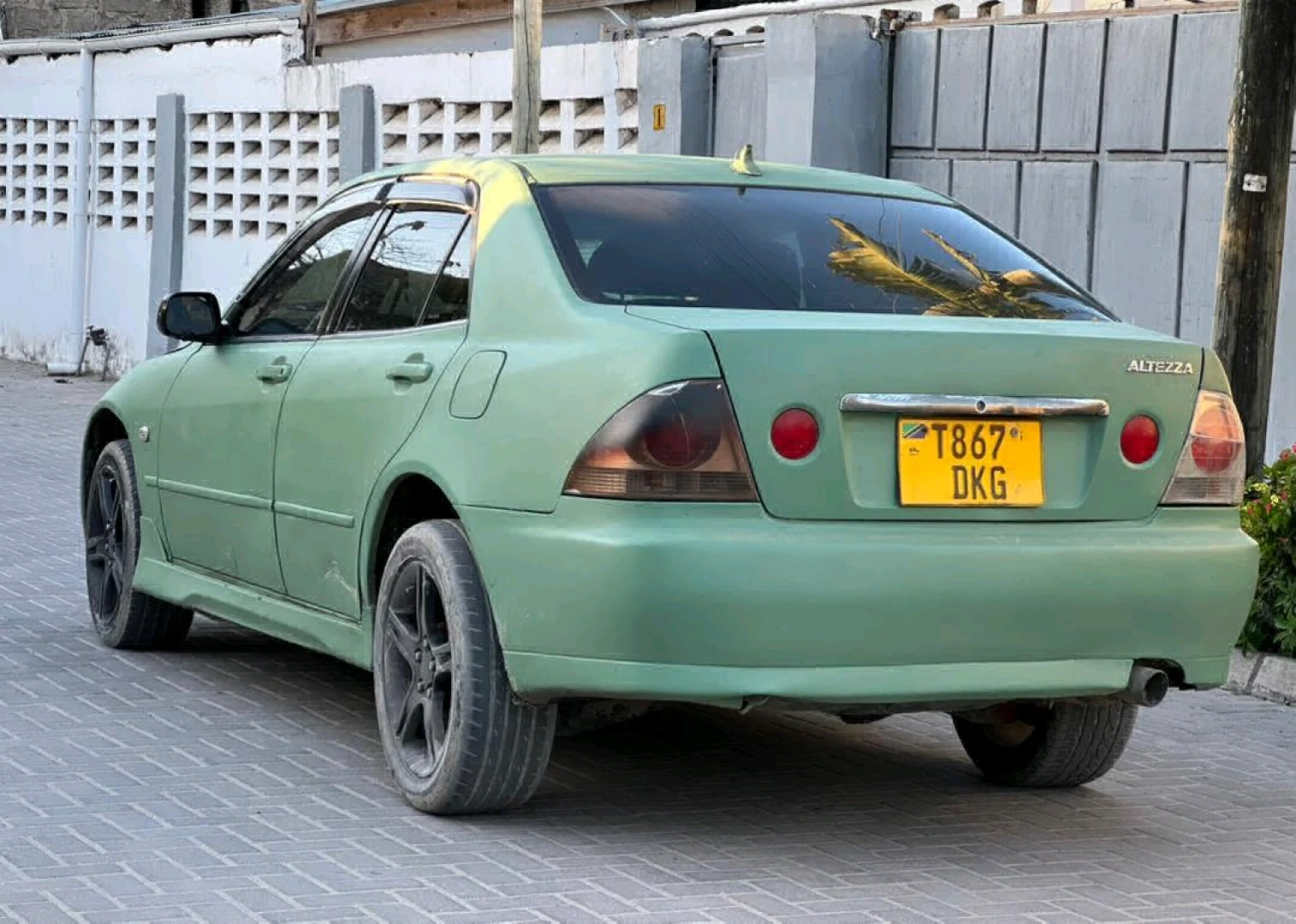 Used Toyota Altezza Sedan 1998cc thumbnail 9