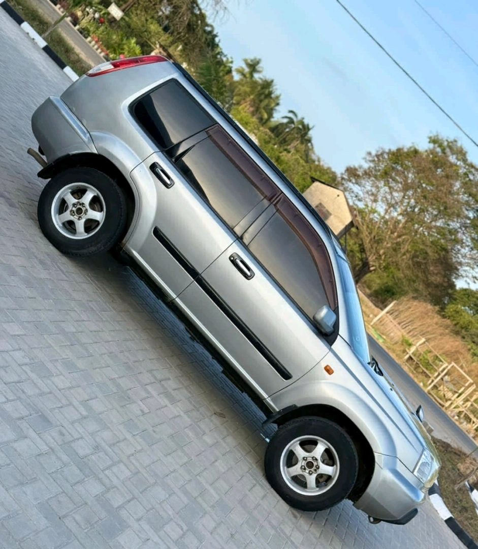 Nissan X-Trail SUV 1990 CC - Good Condition thumbnail 6