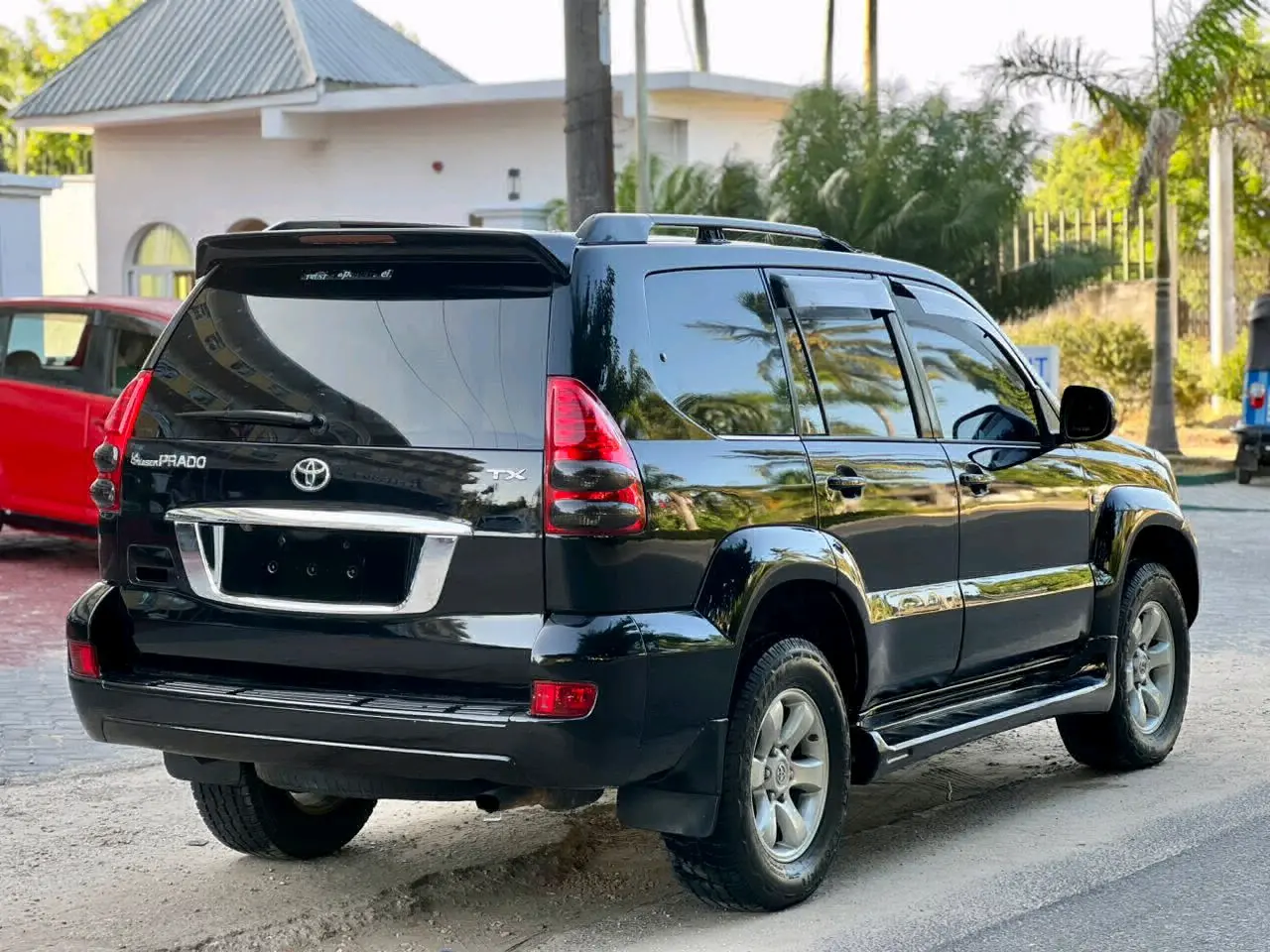 Toyota Land Cruiser Prado 120 TX thumbnail 6