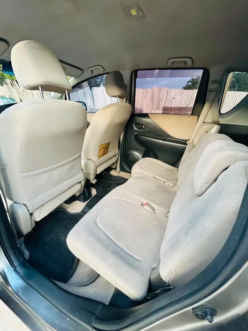 Toyota Ractis 2009 (DZH) thumbnail 8
