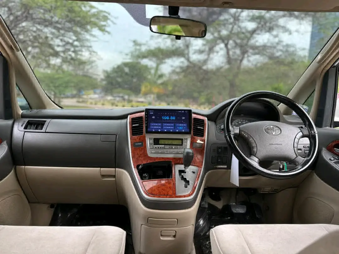 2005 Toyota Alphard Minivan for Sale thumbnail 7