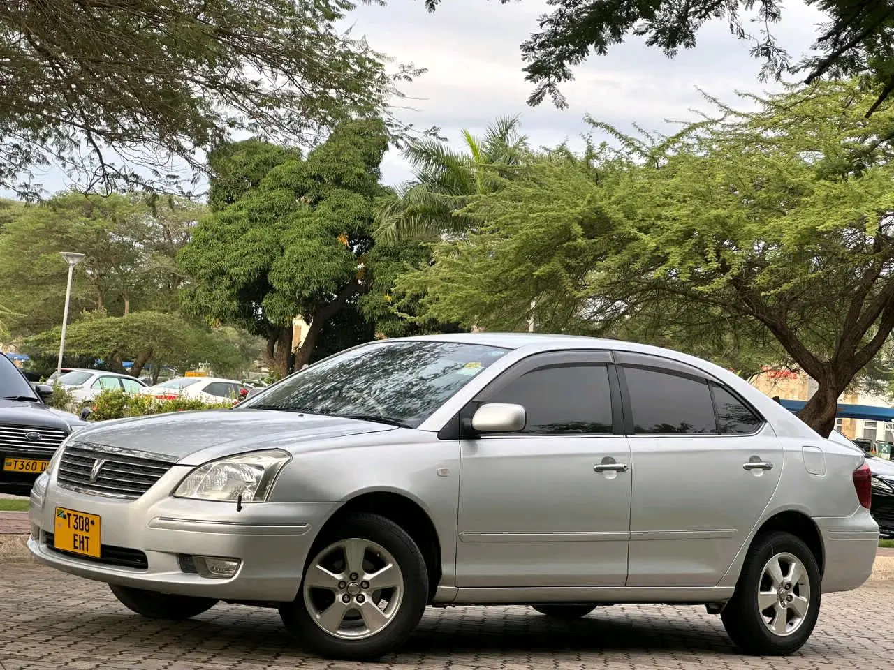 Toyota Premio F 2006 thumbnail 4