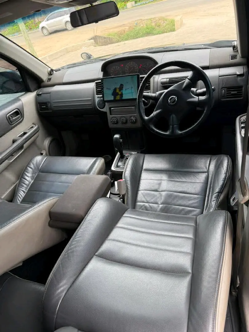 Nissan X-Trail SUV for Sale thumbnail 7