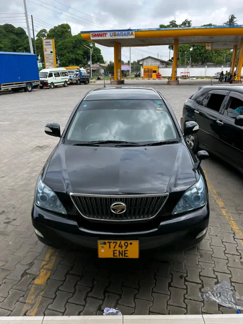 Toyota Harrier 2006 Black, Reg ENE