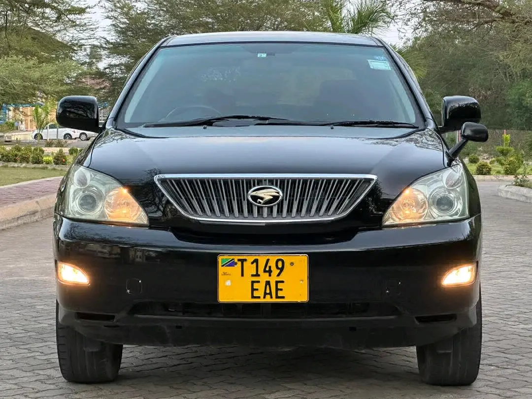 Toyota Harrier 2006 Black (EAE)