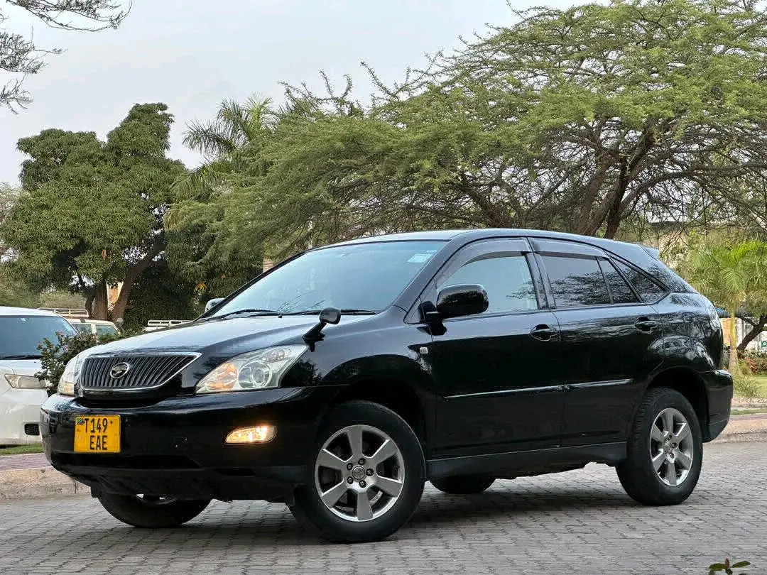Toyota Harrier 2006 Black (EAE) thumbnail 2
