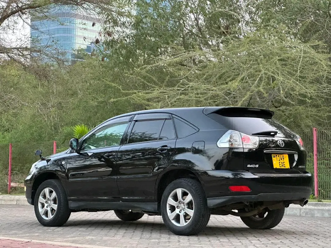 Toyota Harrier 2006 Black (EAE) thumbnail 5