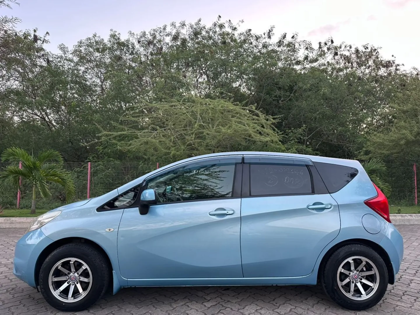 Nissan Note ENX 2012 Automatic thumbnail 2