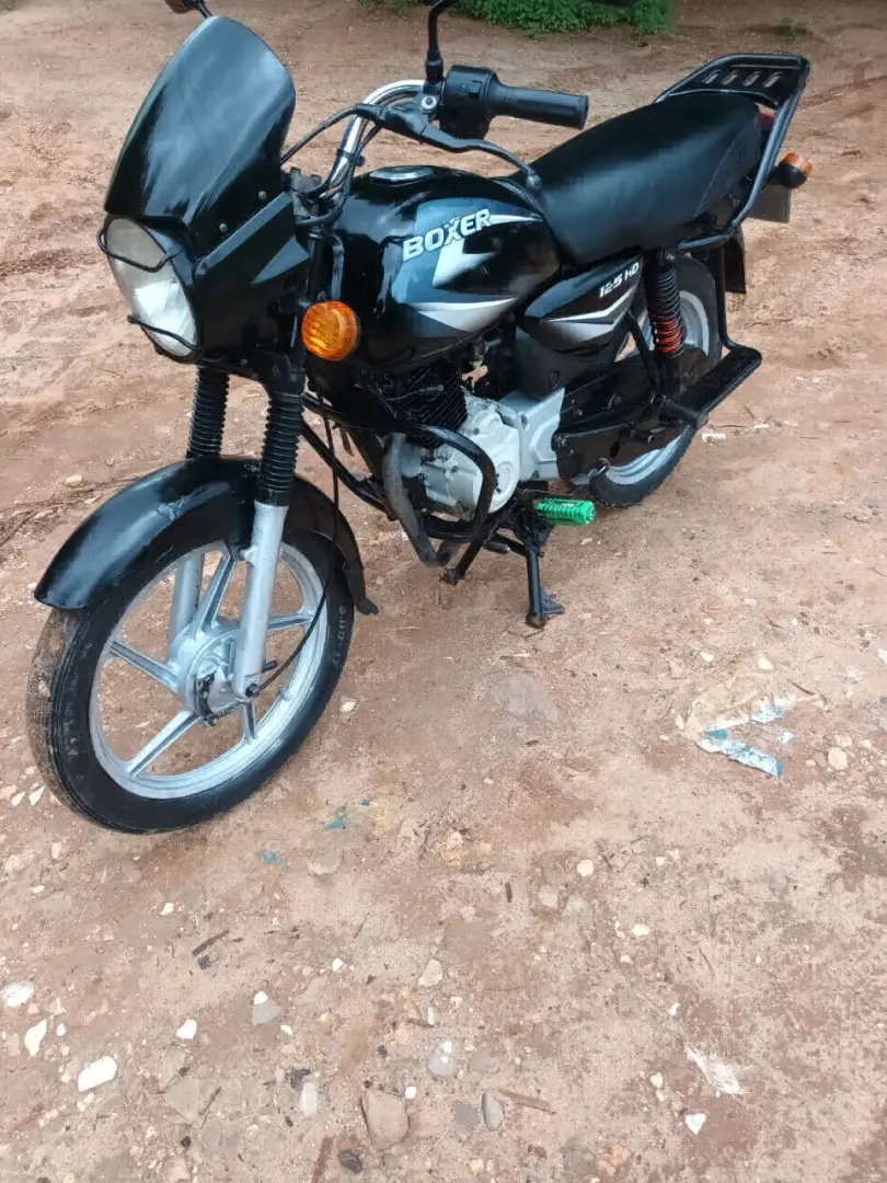 Bajaj Boxer 125 HD thumbnail 5