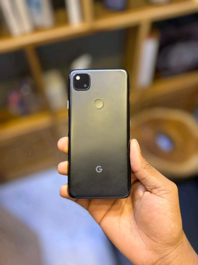 Used Google Pixel 4a (6GB/128GB) with Accessories thumbnail 2