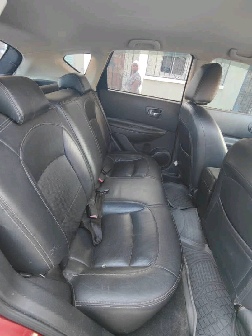 Red Nissan Qashqai Dualis 2008 (1990cc) thumbnail 7