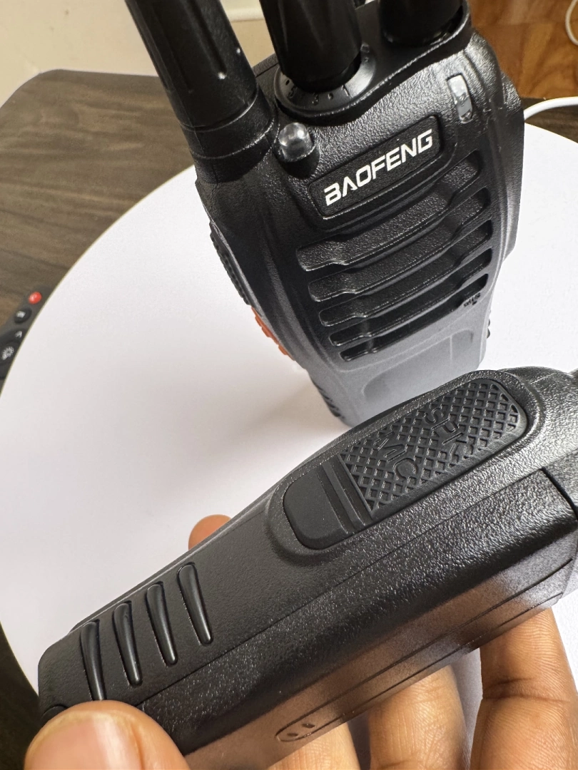 Baofeng BF-888S Walkie Talkie Radio Call Set thumbnail 3