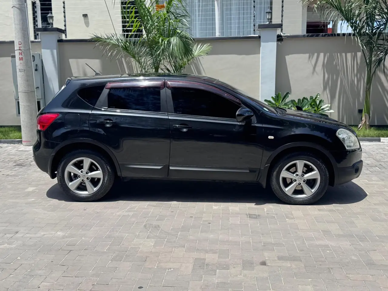 Nissan Dualis 2008 (DZT) thumbnail 9