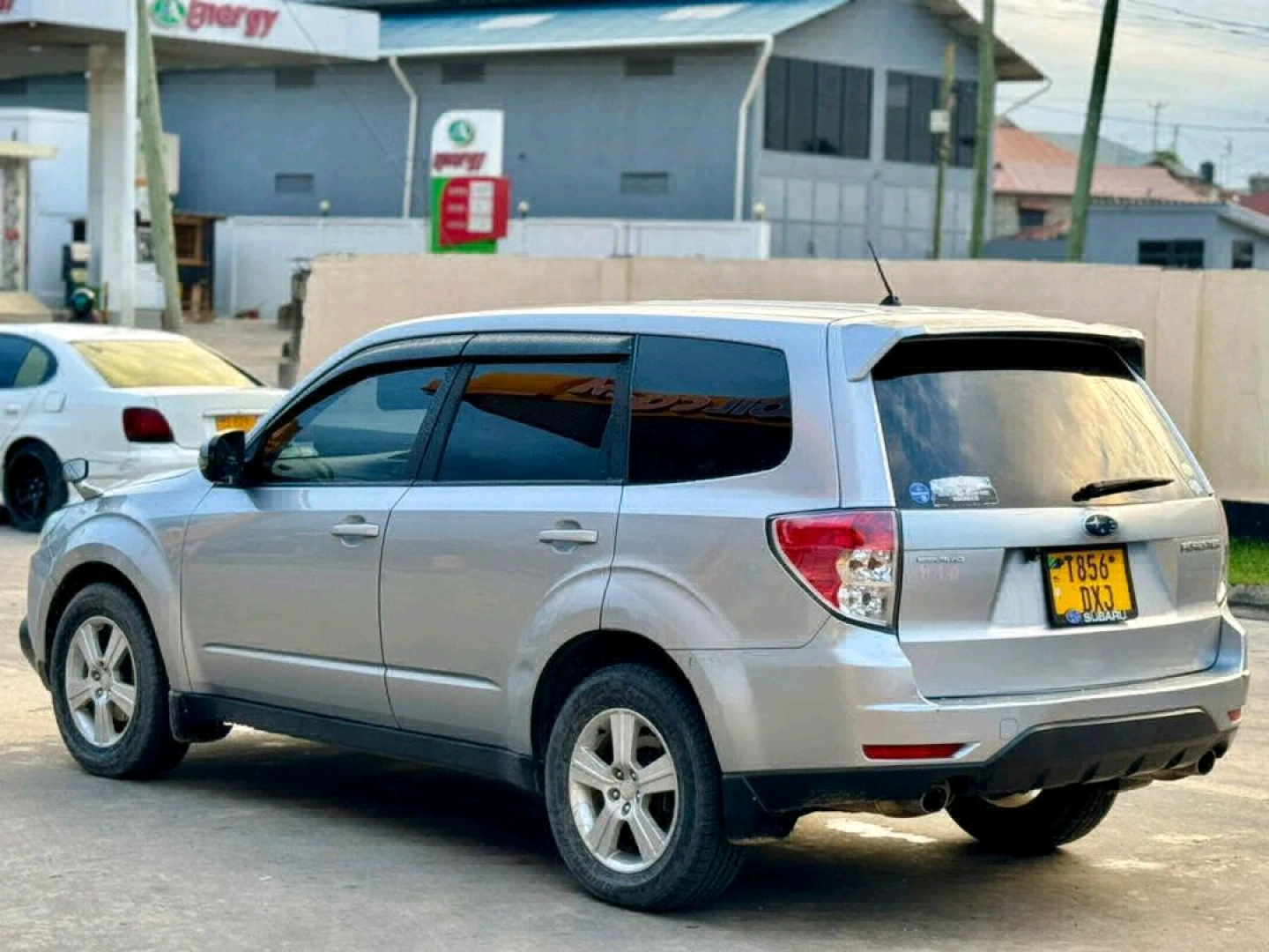Subaru Forester 2008 for Sale (18.7 Mil) thumbnail 3
