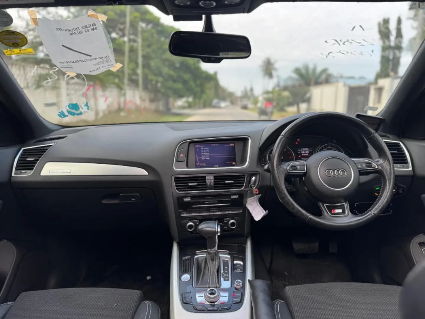 Audi Q5 Sports Line SUV 2014 (Pearl White) thumbnail 6
