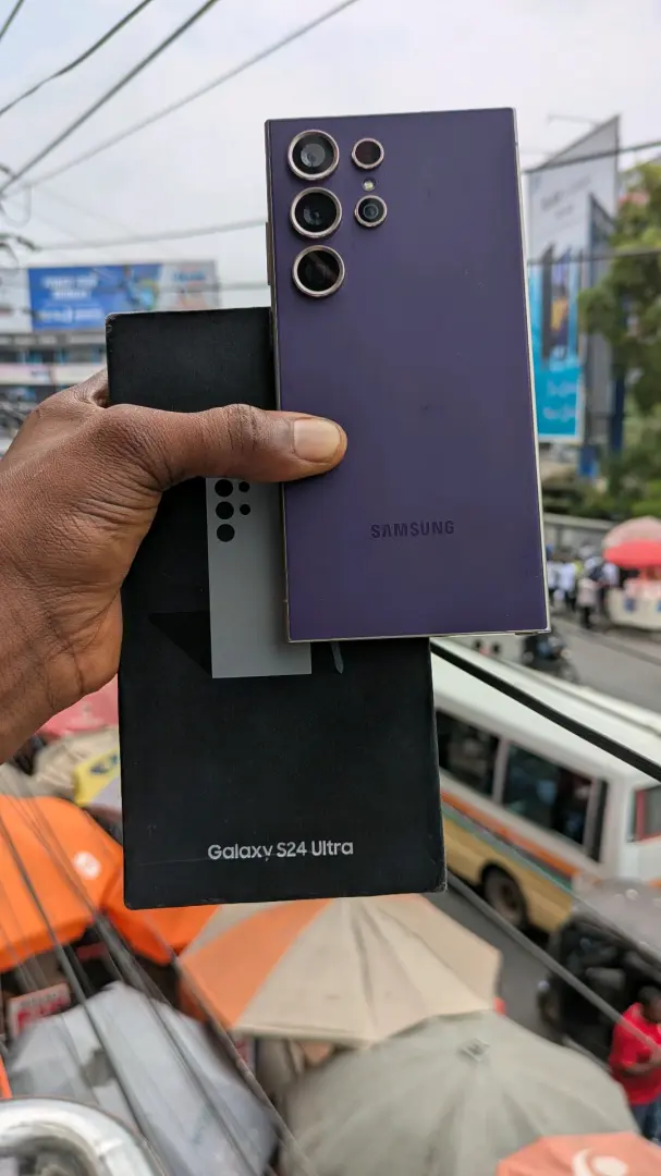 Used Samsung Galaxy S24 Ultra (Purple) with Box